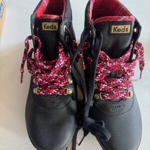 NWT Keds Women’s Scout Rain Hiker Black Booties 8W